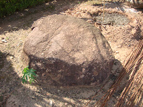 Pedra Bolão Madasgrama
